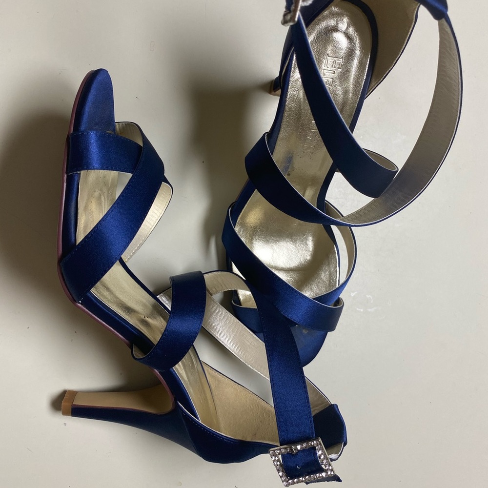 ElegantPark blue heels size 7